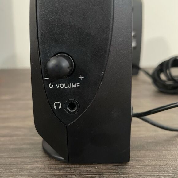 Logitech S-120 2.0 Desktop Computer Speaker System Black 880-000065 3.5mm Jack - Picture 7 of 7